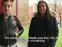 Die ignorante Studentin Eveline Dellai bekommt etwas Geld mit einem zusätzlichen Fickmann