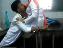 Teach me masti karta pakra gaya