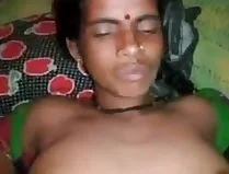 bhabhi-desi-fucking-mommy-moms