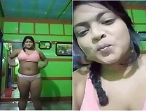 Sexy indian Girl In Bikini